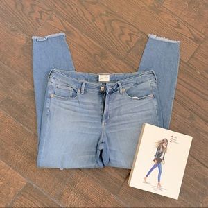 🌟NWOT🌟Universal Thread mid-rise distressed  skinny jeans SZ 14